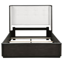 Leandro Wingback Bed